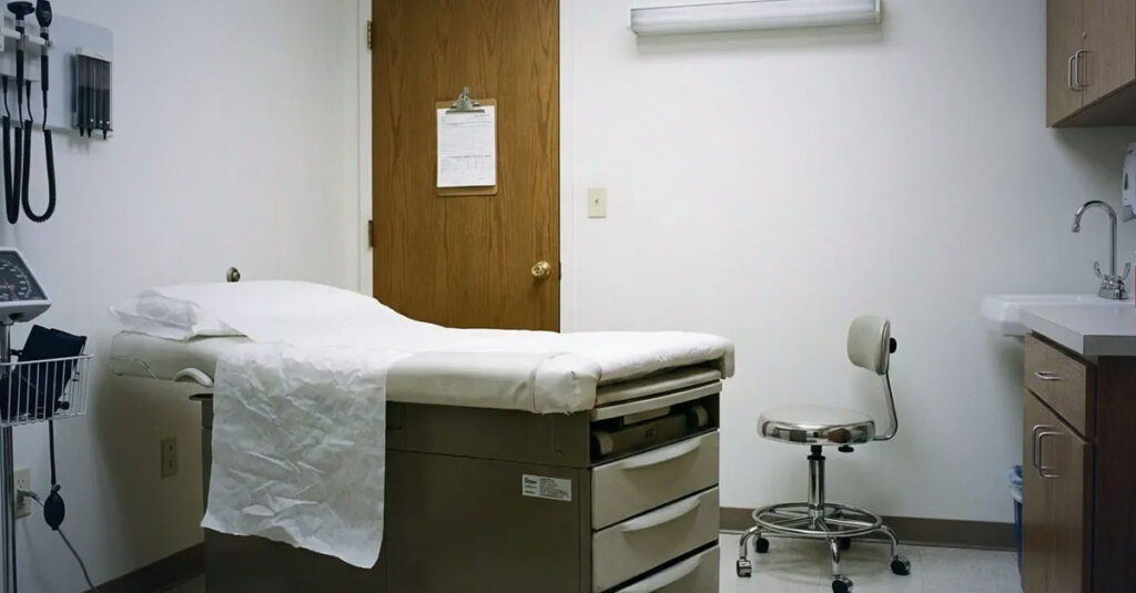 VA rating for hemorrhoids current diagnosis requirements.